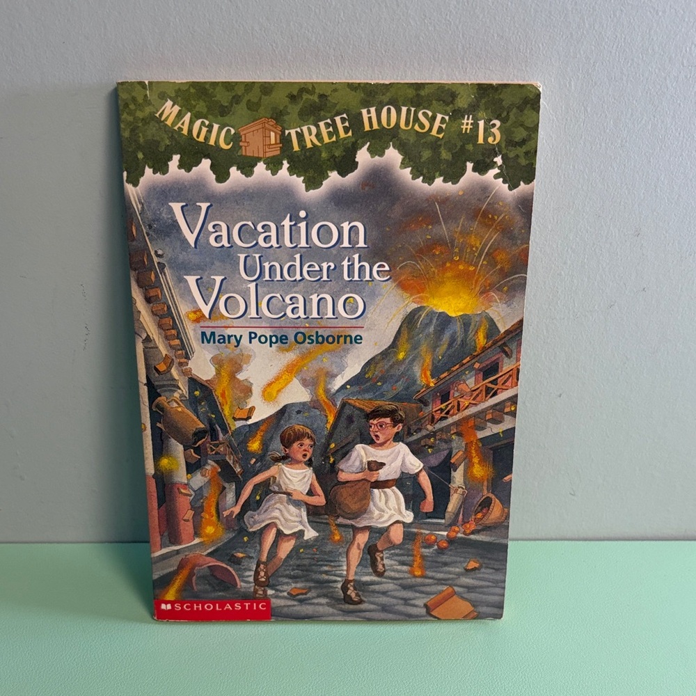 Magic Tree House #13 Vacation Under The Volcano, Mary Pope Osborne,Reading Age 6